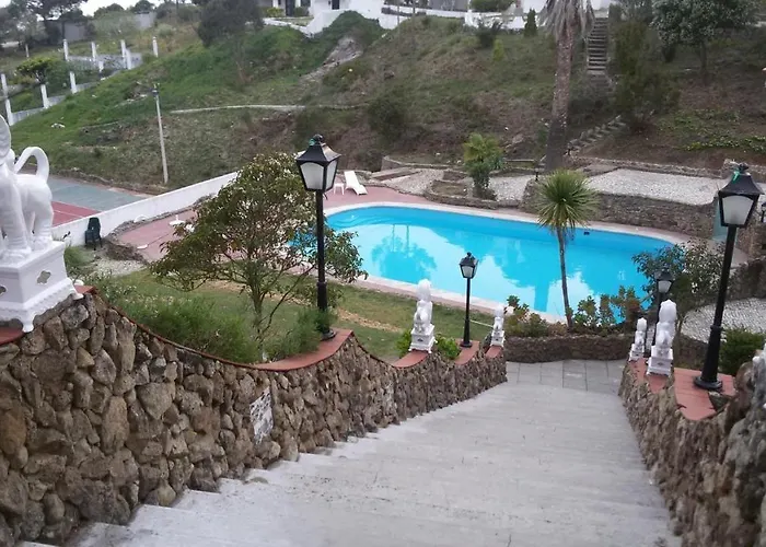 Turísticos Clube Vale Leão *