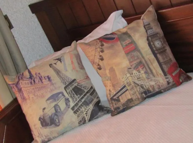 Turísticos Clube Vale Leão Aldeamento Turístico