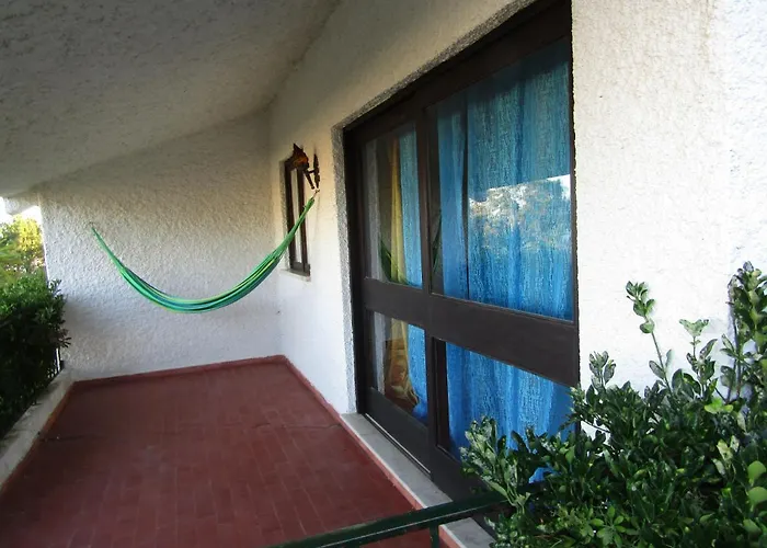 Turísticos Clube Vale Leão