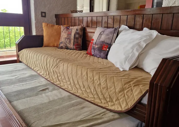 Turísticos Clube Vale Leão