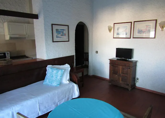 Turísticos Clube Vale Leão