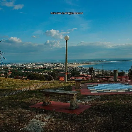 Turisticos Clube Vale Leao