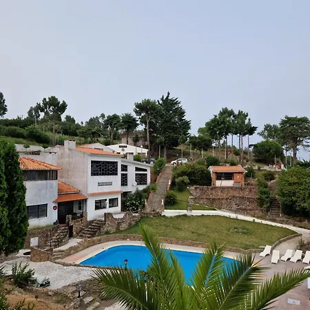 Turisticos Clube Vale Leao Tatil parkı